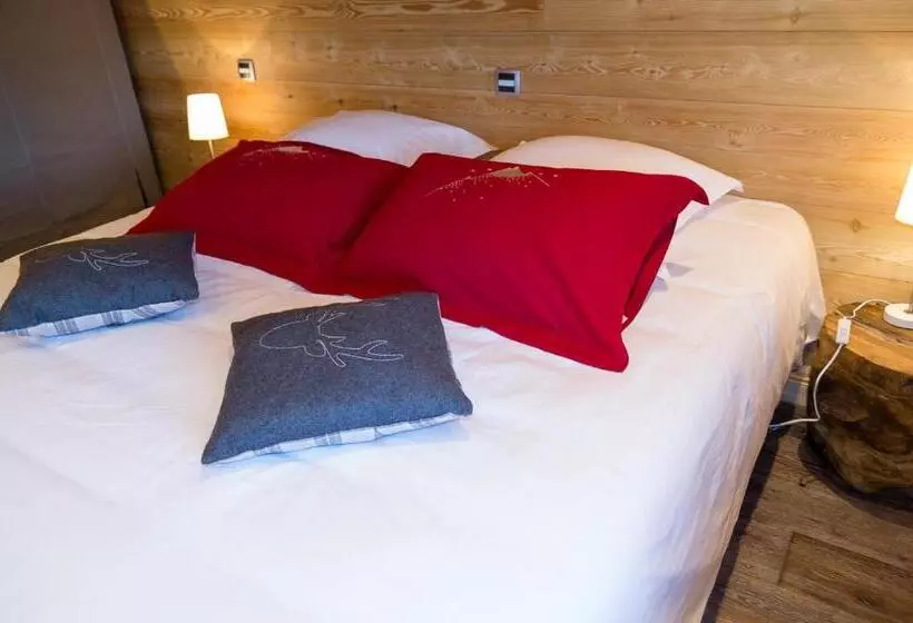 Aamiaismajoitus (B&B) Chambres D Hôtes La Vercouline