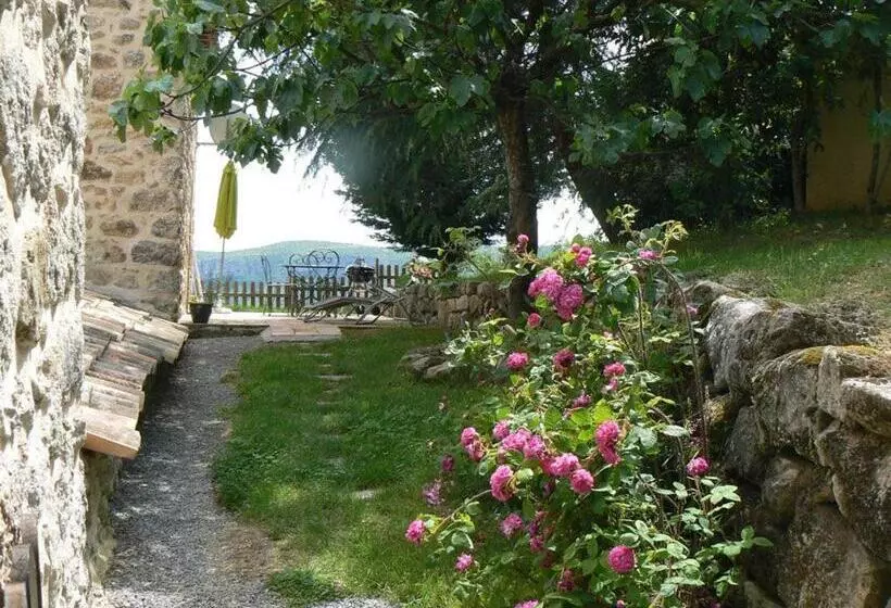 Aamiaismajoitus (B&B) Le Mas De Magnaou