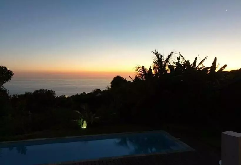 تختخواب و صبحانه Les Coeurs D Amants