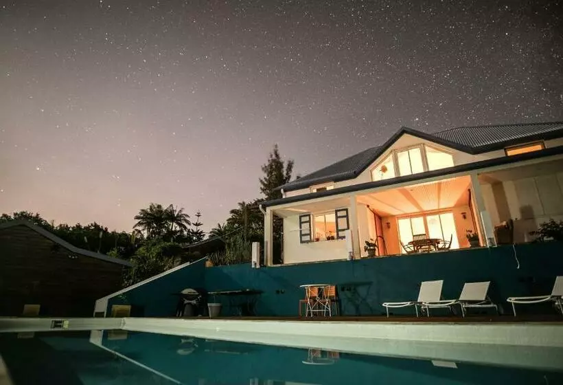 تختخواب و صبحانه Les Coeurs D Amants