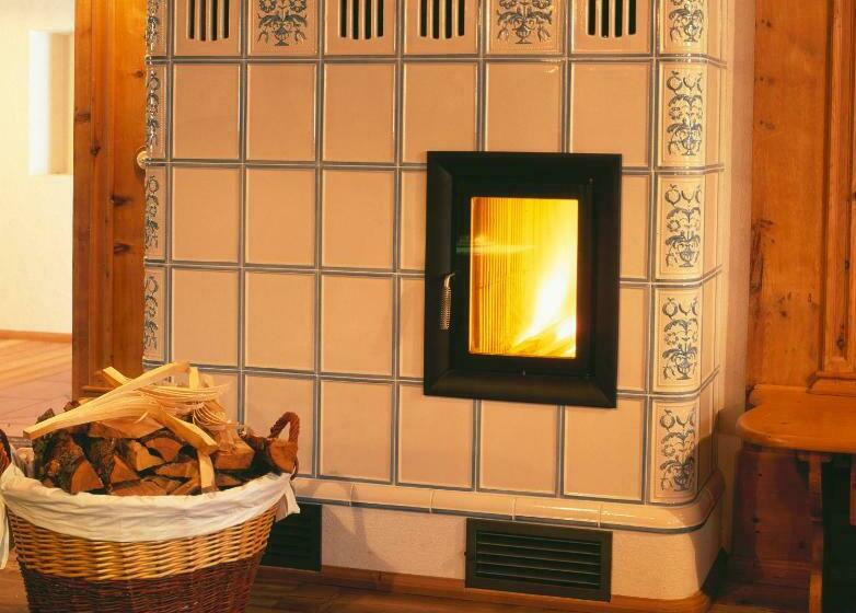 Отель Gasthof Weisses Kreuz