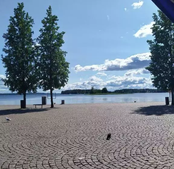 هتل Lilaiva Wuoksi