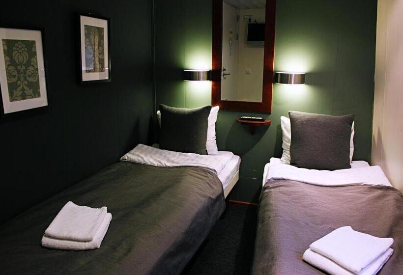 هتل Lilaiva Wuoksi