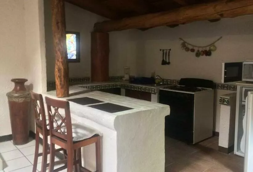 ホテル Rancho Las Joyas Cabañas