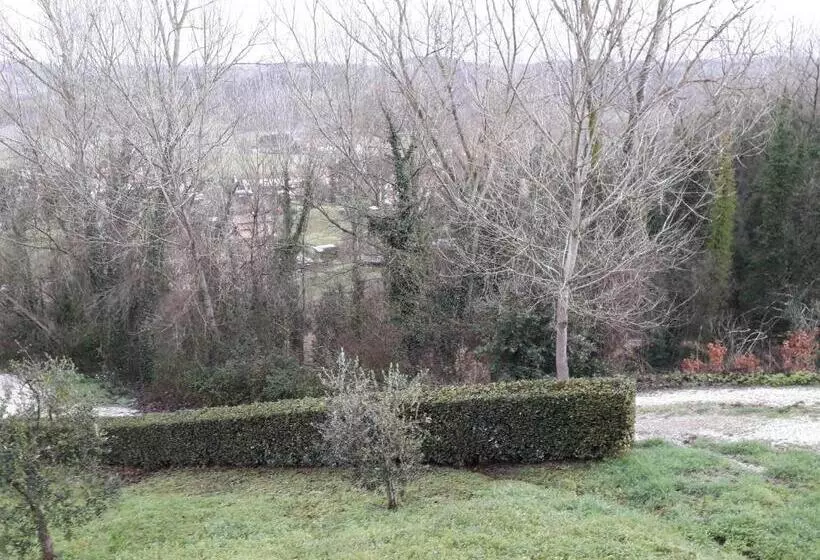 Majatalo Camere Montalbano