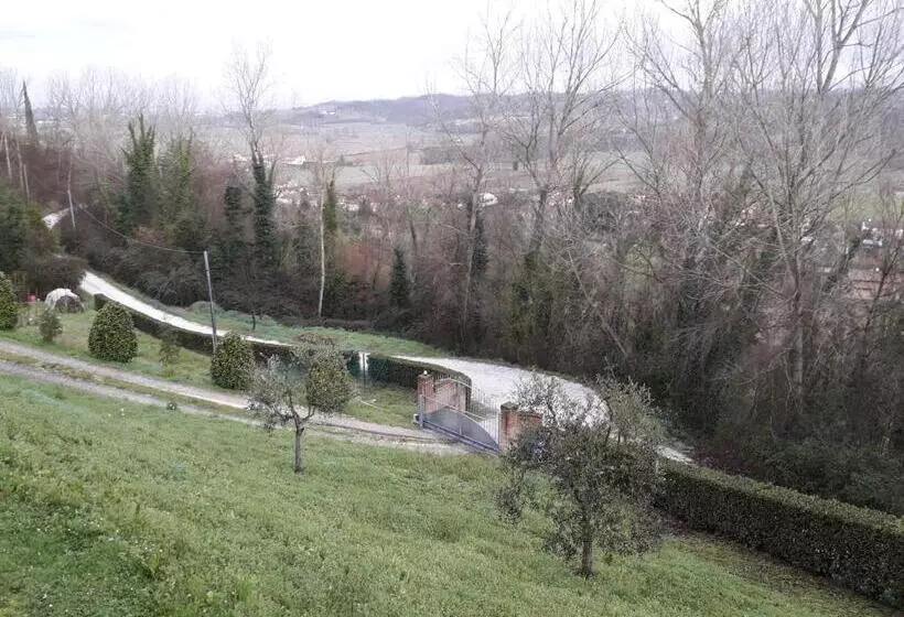 Majatalo Camere Montalbano