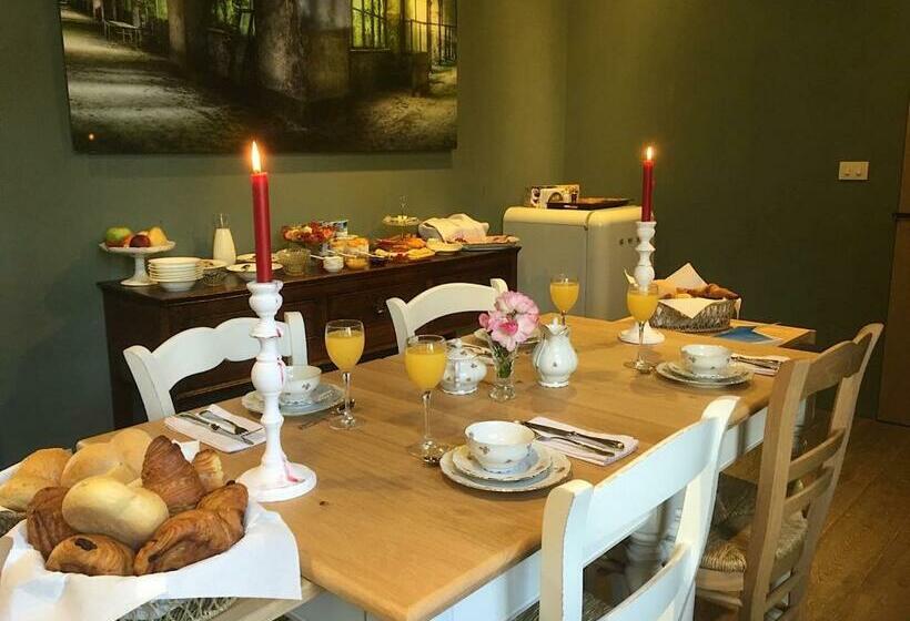 تختخواب و صبحانه De Gasterie