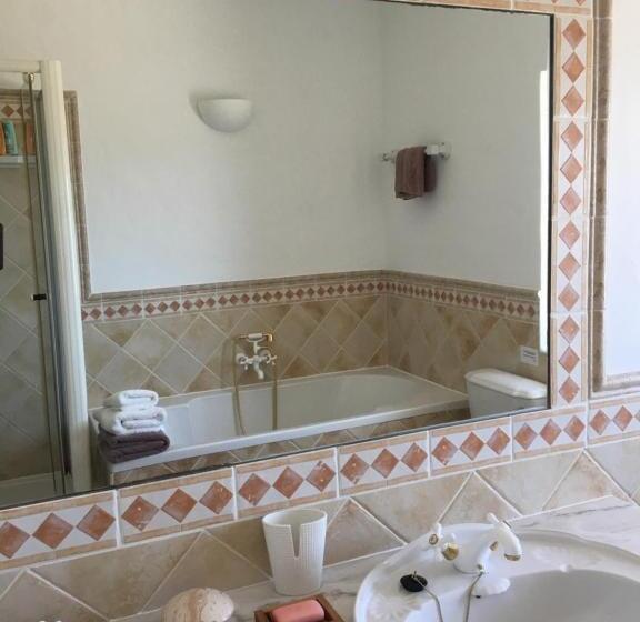 مبيت وإفطار Felicidade