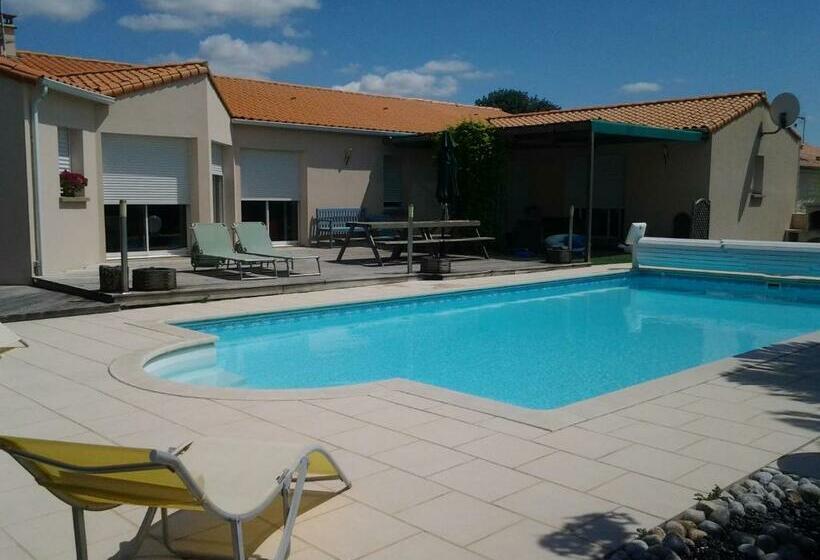 住宿加早餐 La Chambre Des Amis