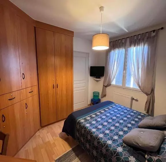 Aamiaismajoitus (B&B) La Chambre Des Amis