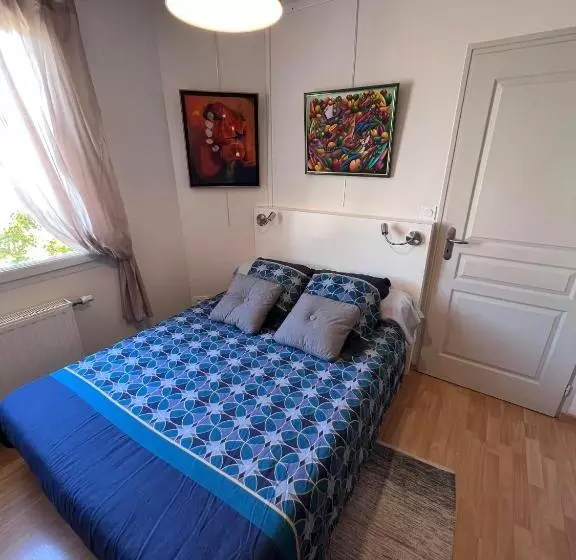 Aamiaismajoitus (B&B) La Chambre Des Amis