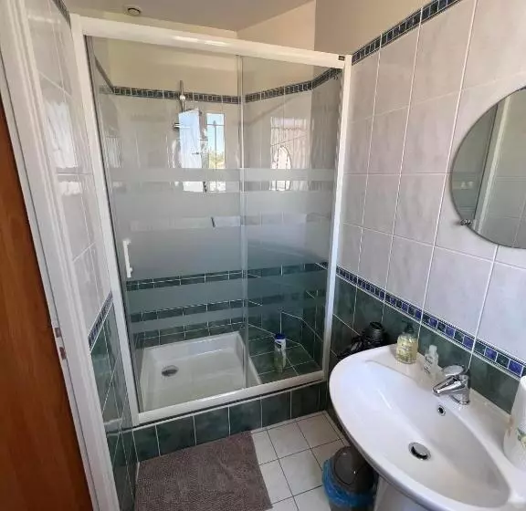 Aamiaismajoitus (B&B) La Chambre Des Amis