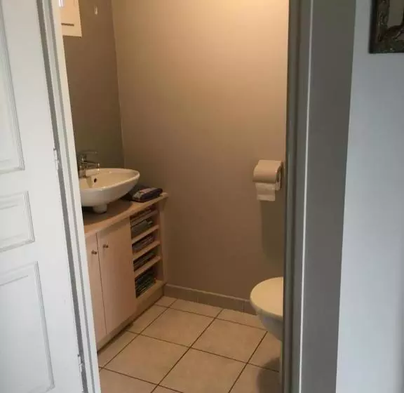 Aamiaismajoitus (B&B) La Chambre Des Amis