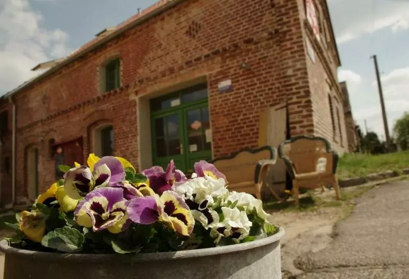 Aamiaismajoitus (B&B) Stützpunkt Trebitz   Gästezimmer Am Europaradweg R1