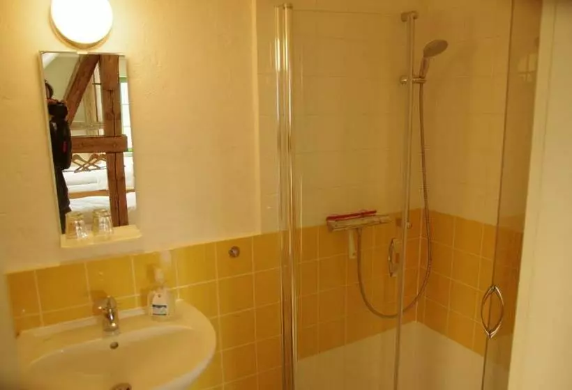 Aamiaismajoitus (B&B) Stützpunkt Trebitz   Gästezimmer Am Europaradweg R1