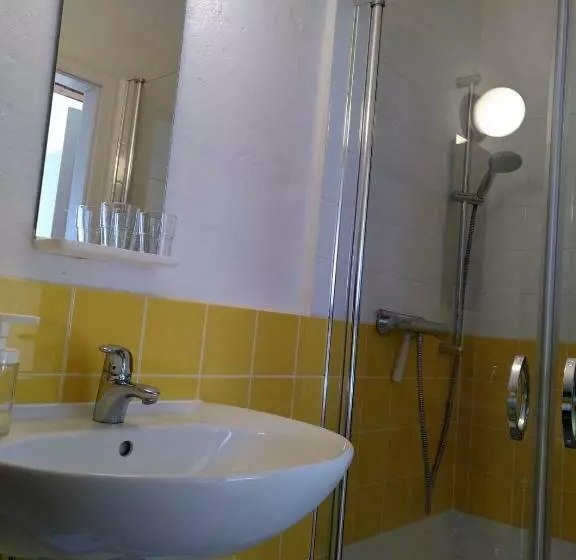 Aamiaismajoitus (B&B) Stützpunkt Trebitz   Gästezimmer Am Europaradweg R1