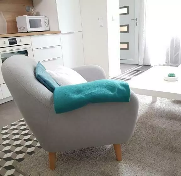 Majatalo 35m2   10 Min De Cdg   30 Min De Paris   10 Du Salon Expo Villepinte