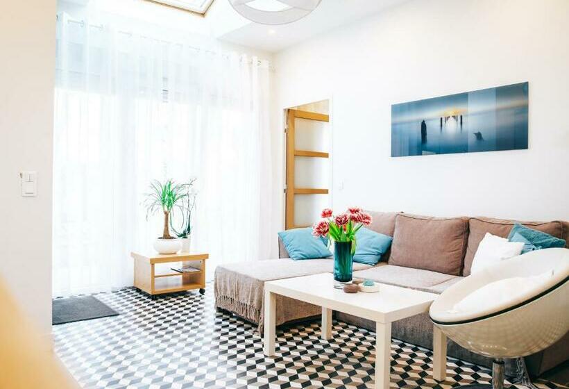 ペンション 35m2   10 Min De Cdg   30 Min De Paris   10 Du Salon Expo Villepinte