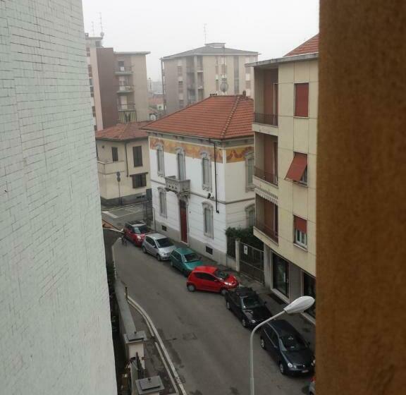 פנסיון La Via Per Milano