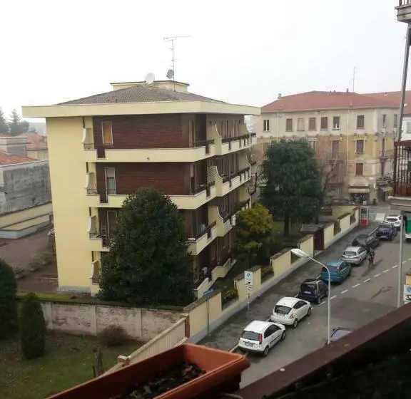 Majatalo La Via Per Milano