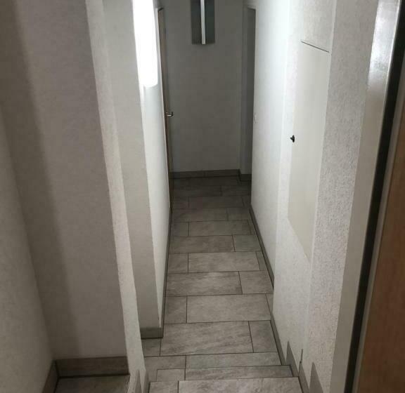 膳宿费 Ruhige Souterrainwohnung