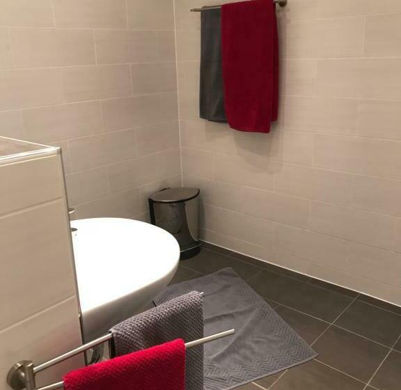 膳宿费 Ruhige Souterrainwohnung