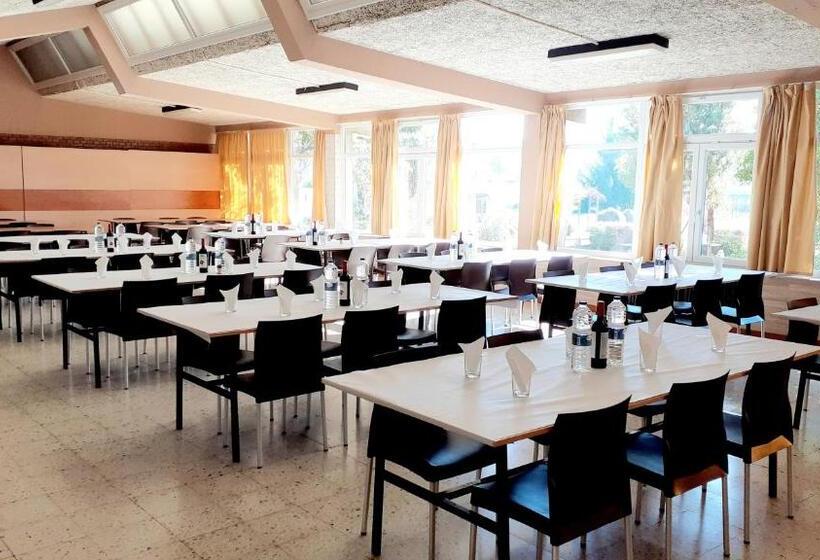 هاستل Residencia Diego Martinez