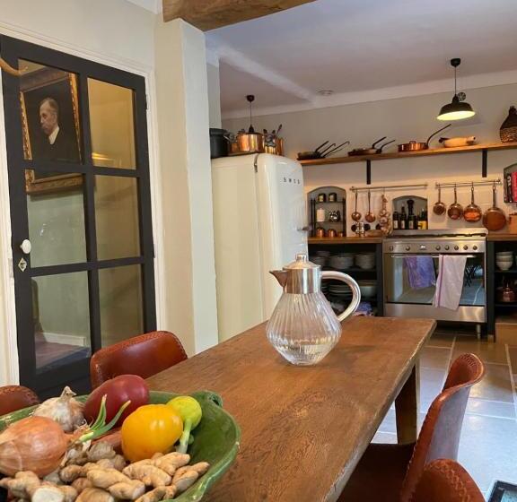 Bed and Breakfast L Aile Du Chateau