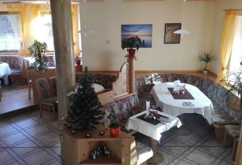 住宿加早餐 Landcafe & Pension Stadl