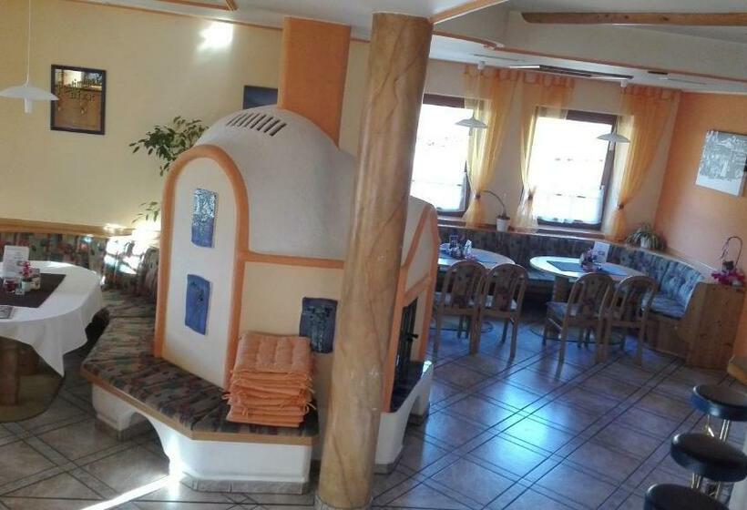 住宿加早餐 Landcafe & Pension Stadl