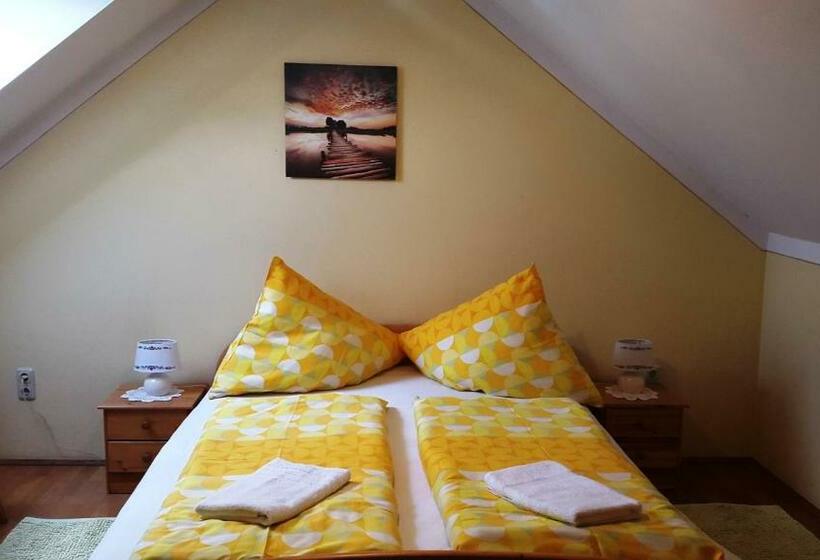 住宿加早餐 Landcafe & Pension Stadl