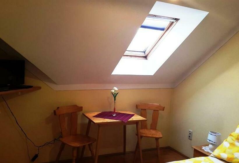 住宿加早餐 Landcafe & Pension Stadl