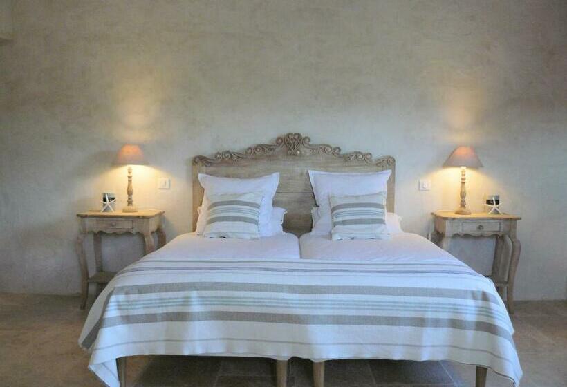 Bed and Breakfast Mas Du Vieux Tilleul