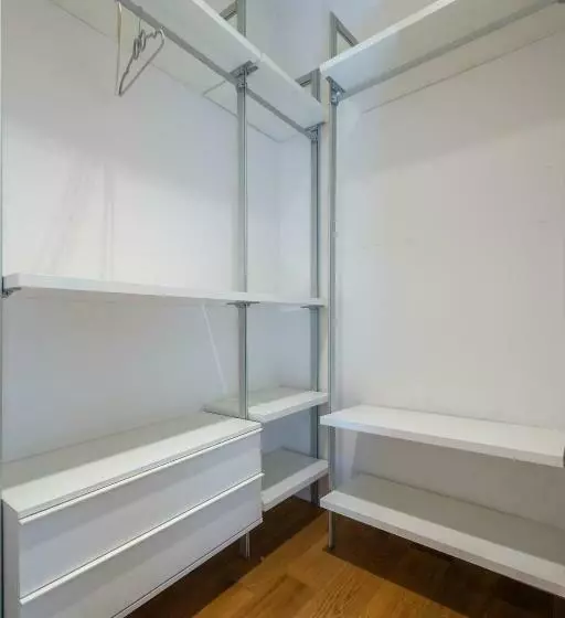 تختخواب و صبحانه Tempobiancosuites
