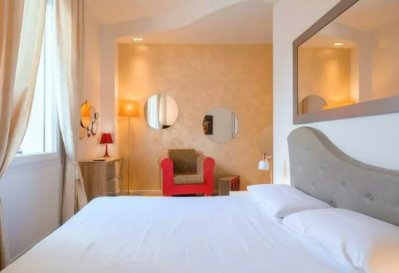 تختخواب و صبحانه Tempobiancosuites