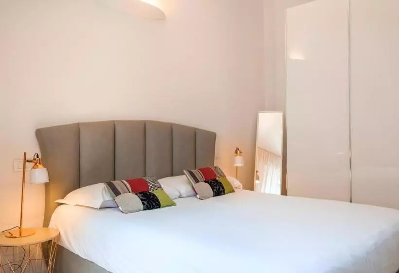 تختخواب و صبحانه Tempobiancosuites