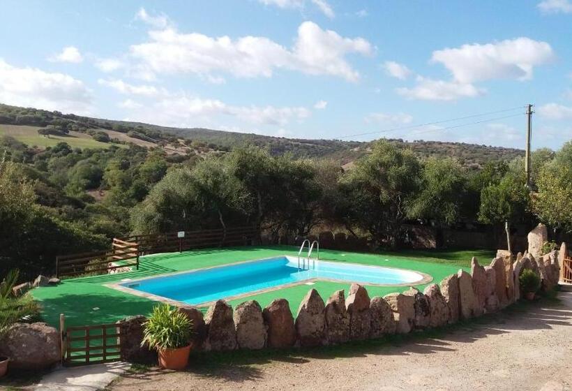 ホテル Agriturismo Sa è Padedda