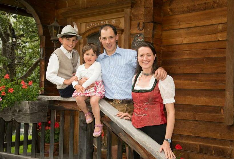 Отель Bio Bergbauernhof Ederhias