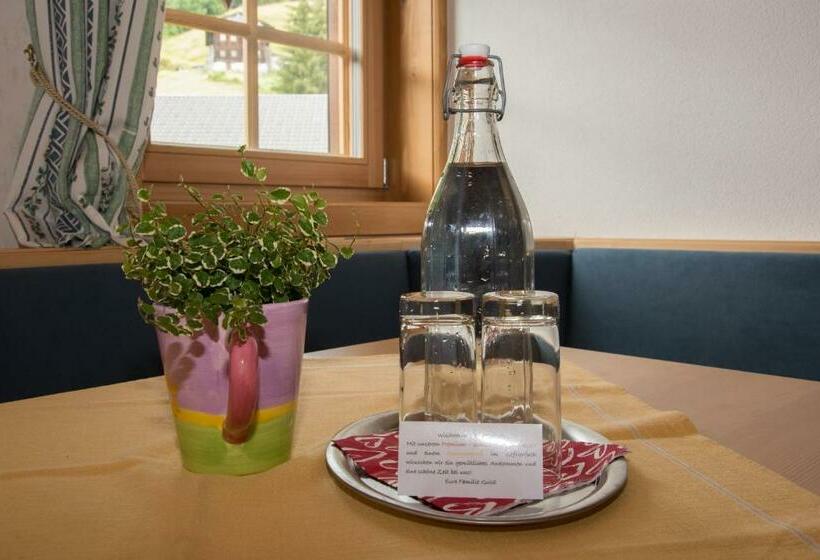 Отель Bio Bergbauernhof Ederhias