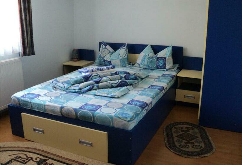 بنسيون Casa De Vis