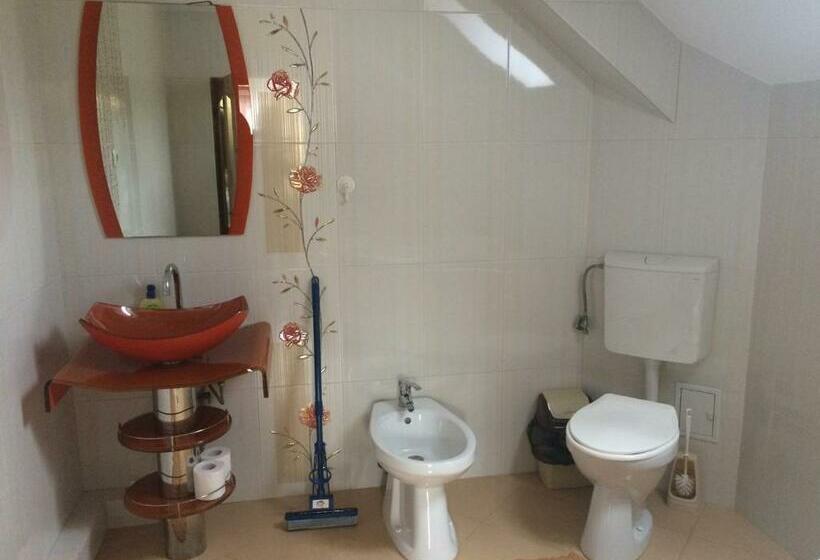 بنسيون Casa De Vis