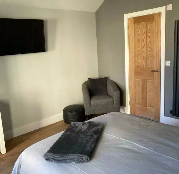 ペンション Dunelm Snug