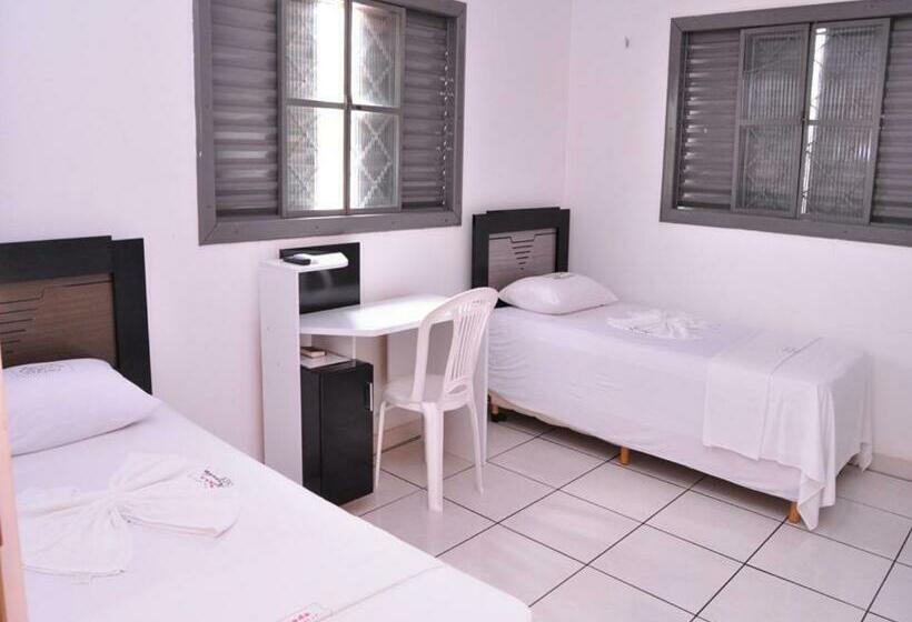 ペンション Pousada Chapada Das Mesas