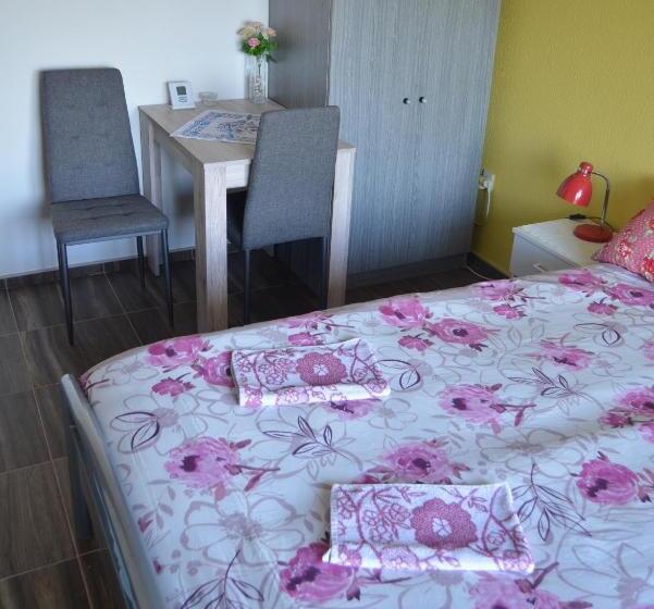 펜션 Rezidence Jiskra