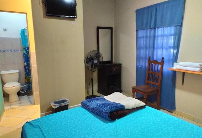 هاستل Rincon El Mirador