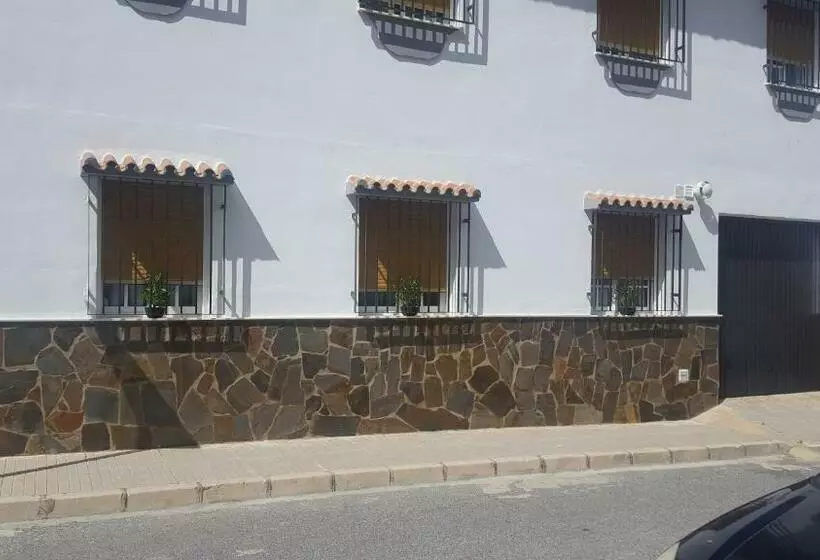 تختخواب و صبحانه El Rengue