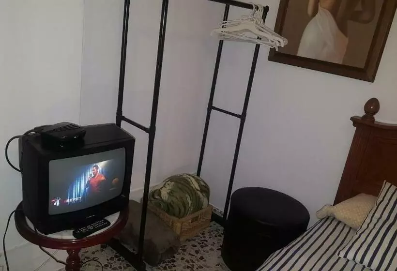 تختخواب و صبحانه El Rengue