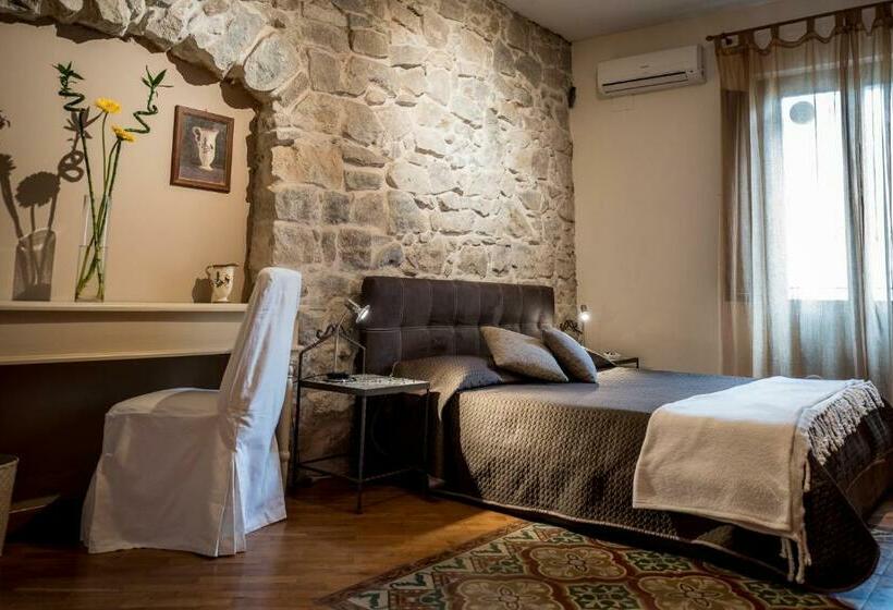 مبيت وإفطار Palazzo Cosentino