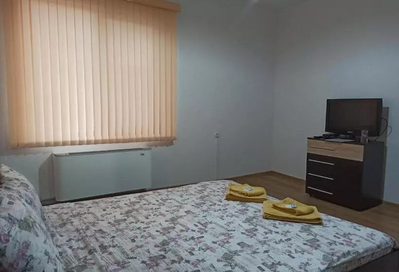 Pension Guest House Ganovi