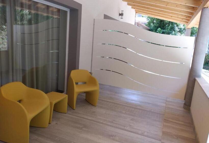 פנסיון Rainbow Sweet Rooms